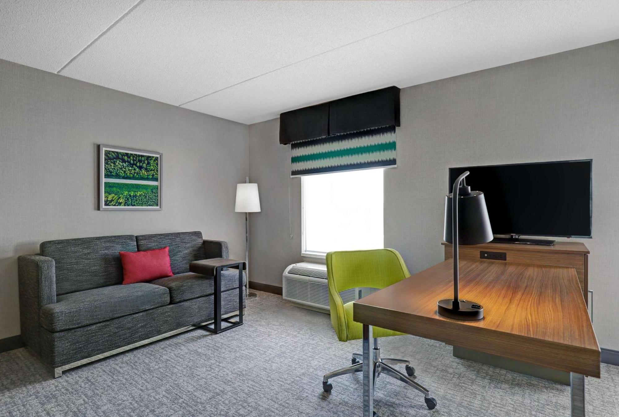 Hampton Inn & Suites Белвил Екстериор снимка