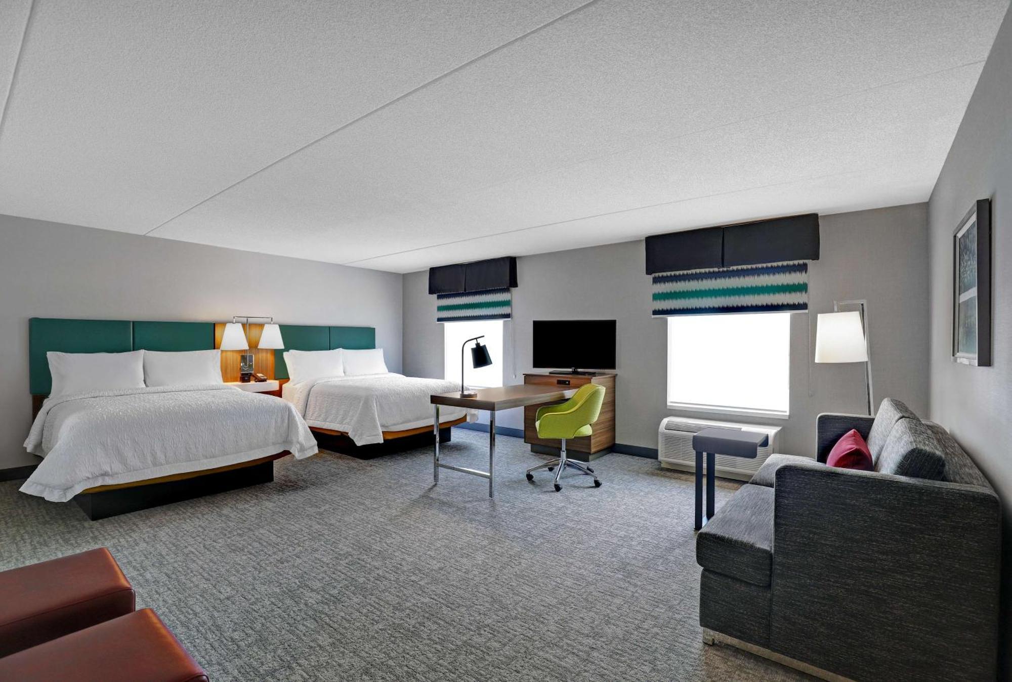 Hampton Inn & Suites Белвил Екстериор снимка
